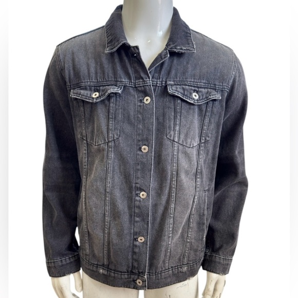 ANTHROPOLOGIE Man’s Gray Denim Jacket 🩶🙋‍♂️
*NEW WITH TAGS 🏷️ - Picture 2 of 11